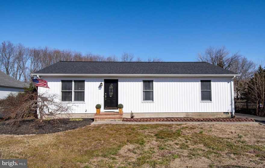 Living the Dream on the Chester River in the Heart of Kent Island!   Bring Your Boat, RV, Hot Rod, and the Fishing Rods!    This house can be your everyday living with inside storage (4 Car Detached Garage) for your play toys or you can make it your part-time home for summer activities.   The Cloverfields Community offers so much, a Private Marina with Boat Ramp, Private Beach, Swimming Pool, Clubhouse, Waterfront Access, Tot Lots, Basketball Courts, ensuring endless opportunities for recreation and relaxation all for $200.00 A Year!   3 Spacious Bedrooms, 2 Full Baths, Eat-In Kitchen, Living Room, and Laundry Room, were all updated in 2020/2021.  New roof and siding installed in 2022.   The large screened-in porch has room enough for a very large table for eating your catches for the day and enjoying the summer nights.   The driveway is long enough to accommodate your guests.        Convenient commuter routes, such as MD Rt. 50, and the majestic Chesapeake Bay Bridge, provide easy access to Annapolis, offering an abundance of shopping and restaurants.   Don’t miss your chance to experience the Eastern Shore Lifestyle.   Come take a look!    This property is being sold -AS-IS!