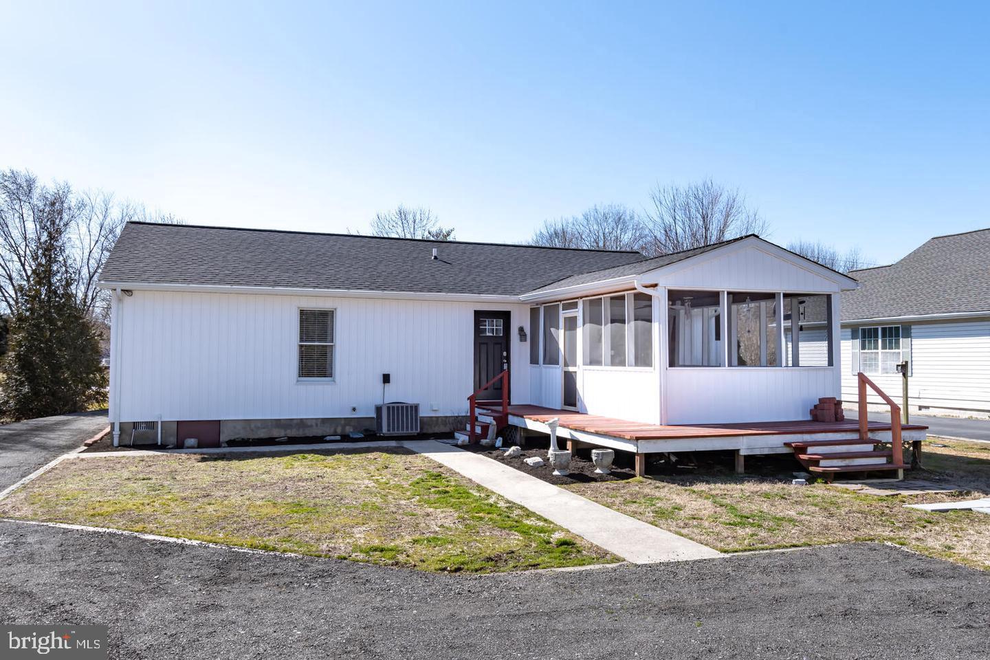 CLOVERFIELDS - Residential