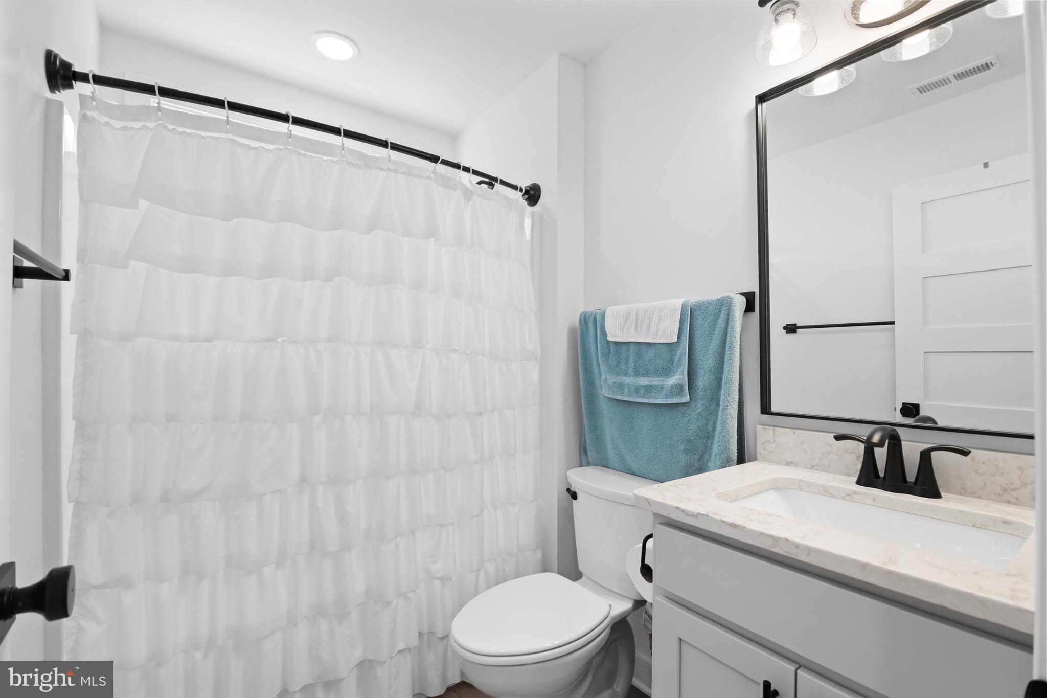 HUNTERS TRACE - Residential