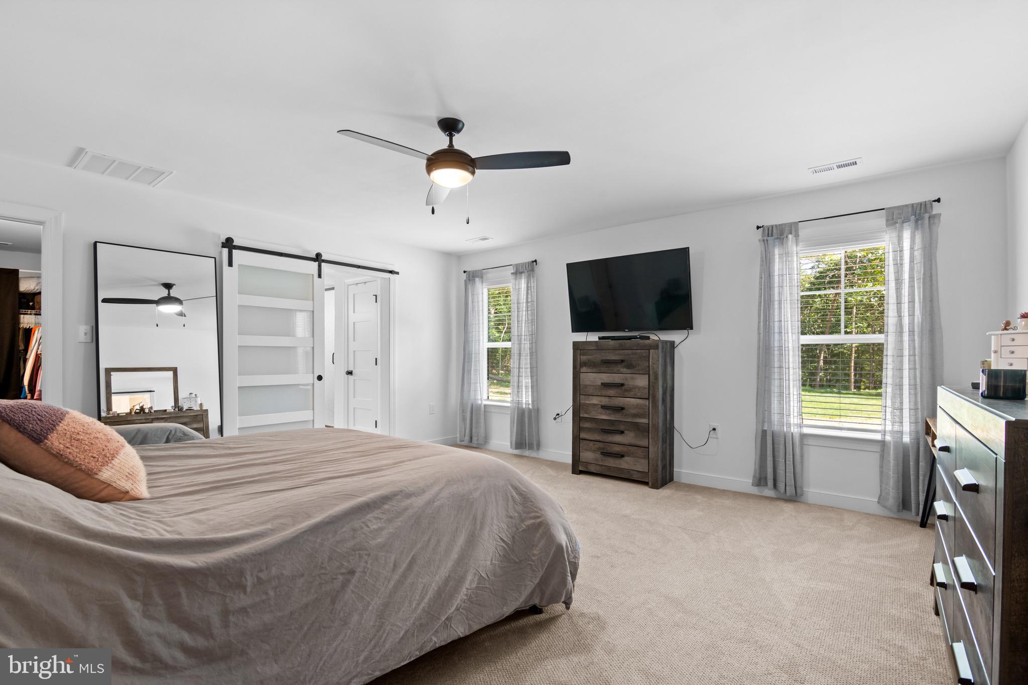 HUNTERS TRACE - Residential