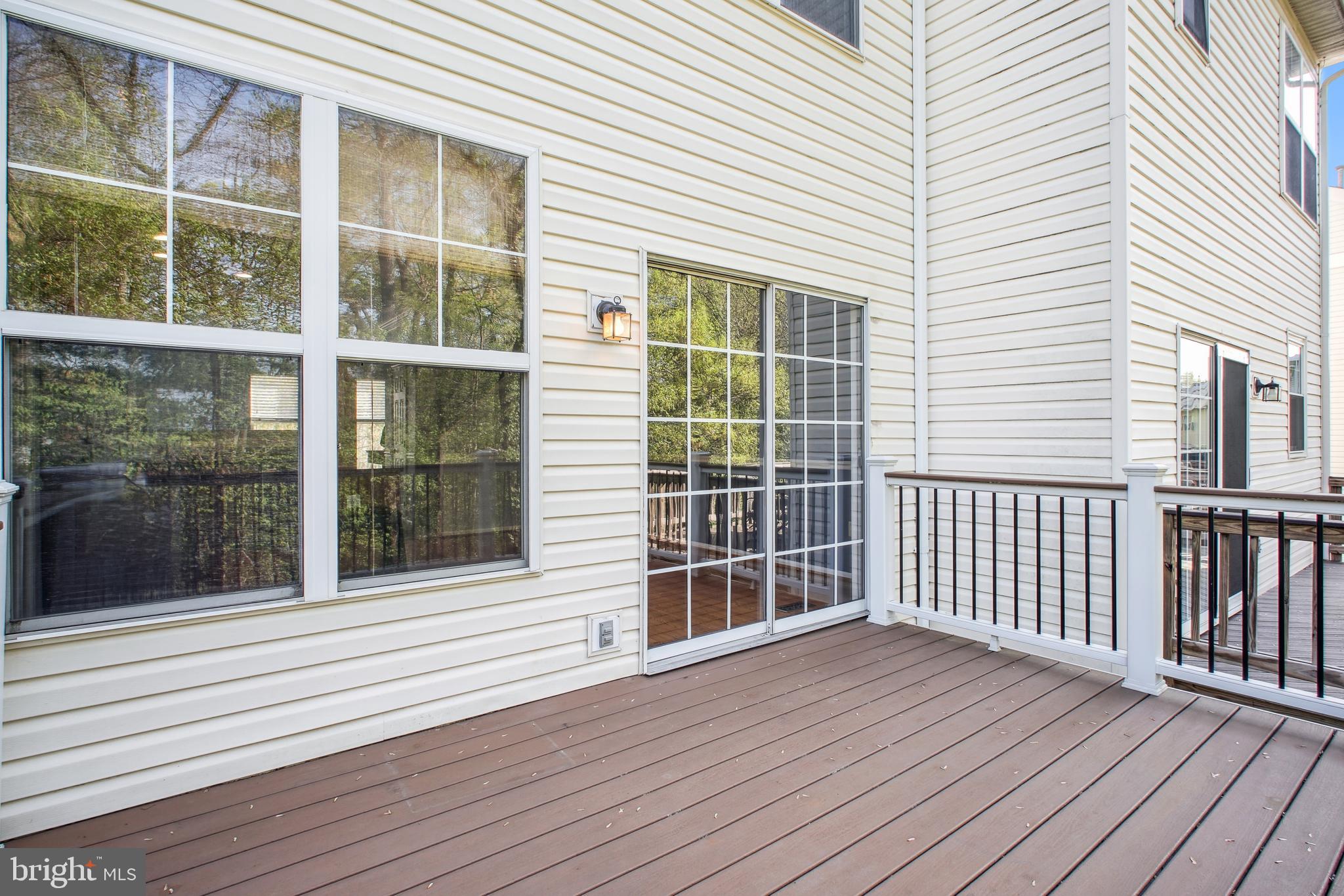 BROADLANDS - Residential