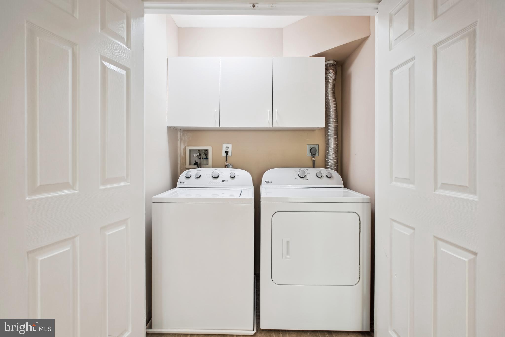 BROADLANDS - Residential