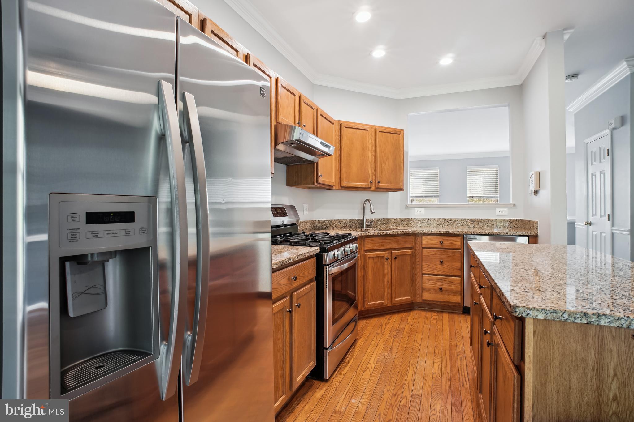 BROADLANDS - Residential