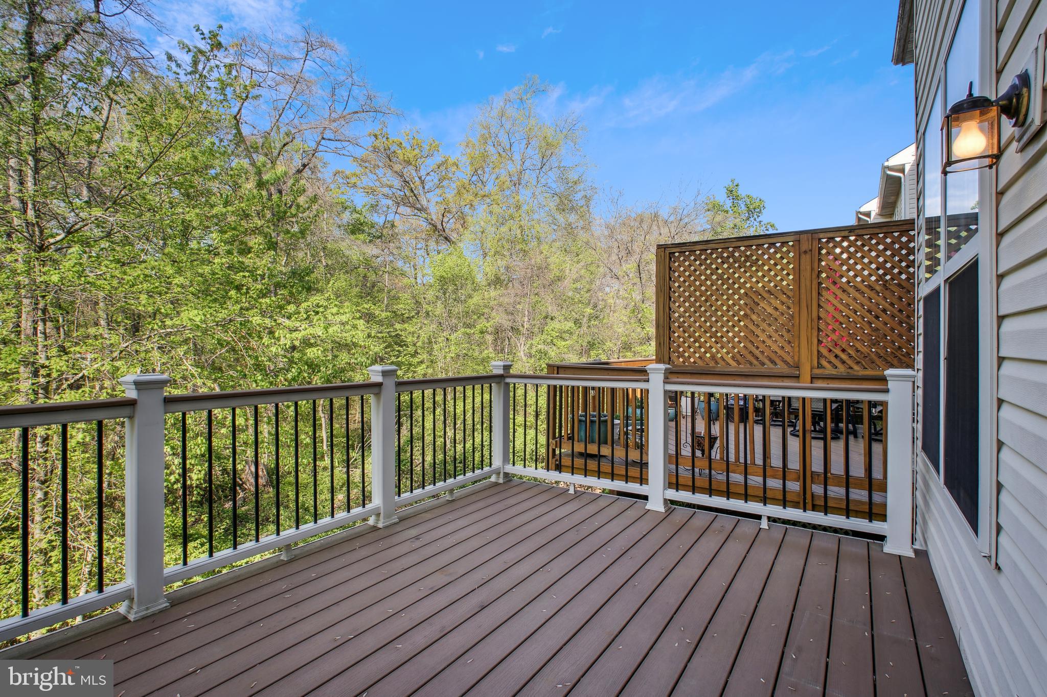 BROADLANDS - Residential