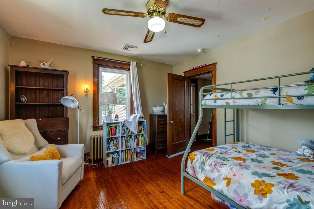 LEACOCK TWP - Residential