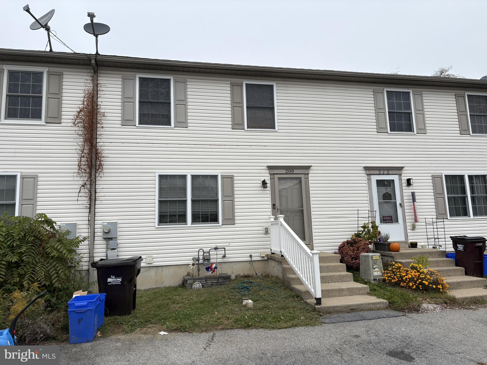 208 WHITE BIRCH LANE