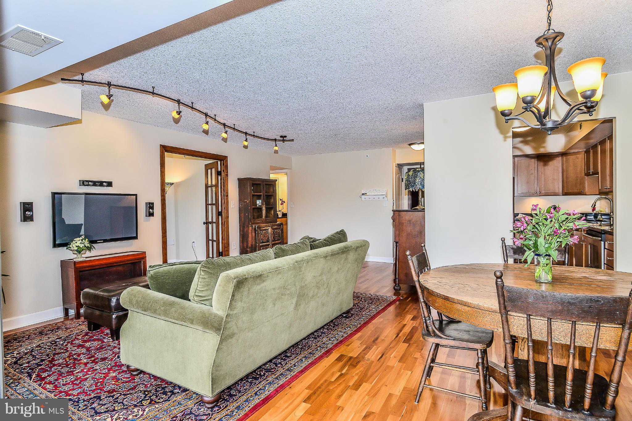 RENAISSANCE - Residential