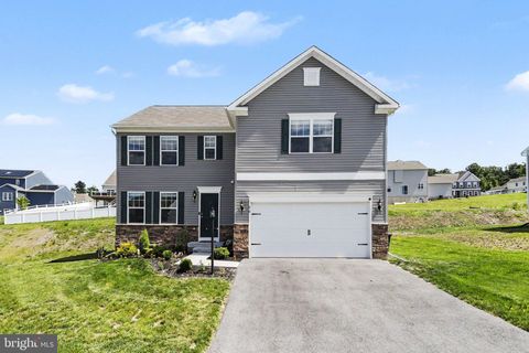 Homes For Sale - 80 Madison Drive<br/> York County, YORK HAVEN, PA 17370