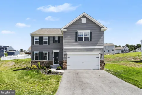 MLS: PAYK2104692