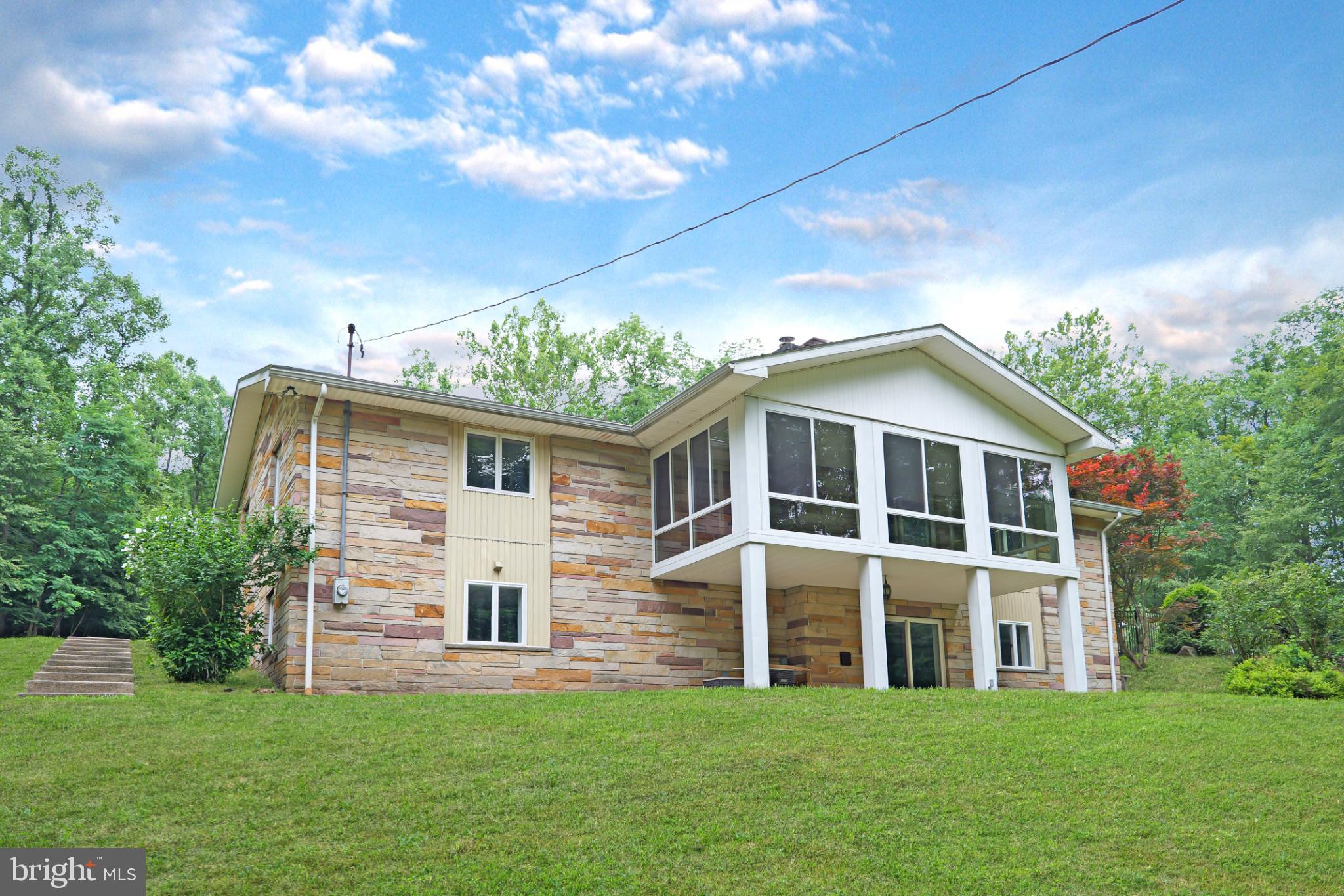 PRESTON - Residential