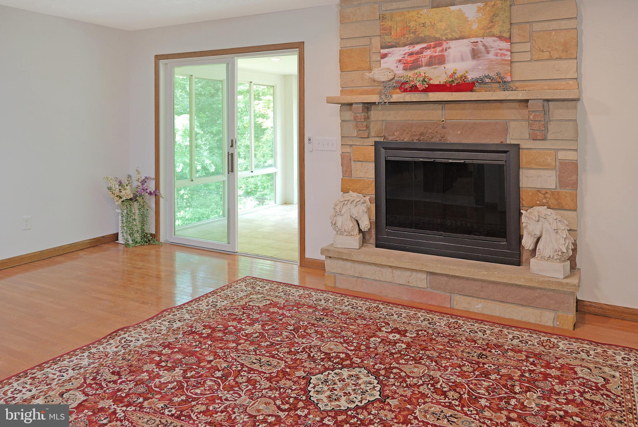 PRESTON - Residential