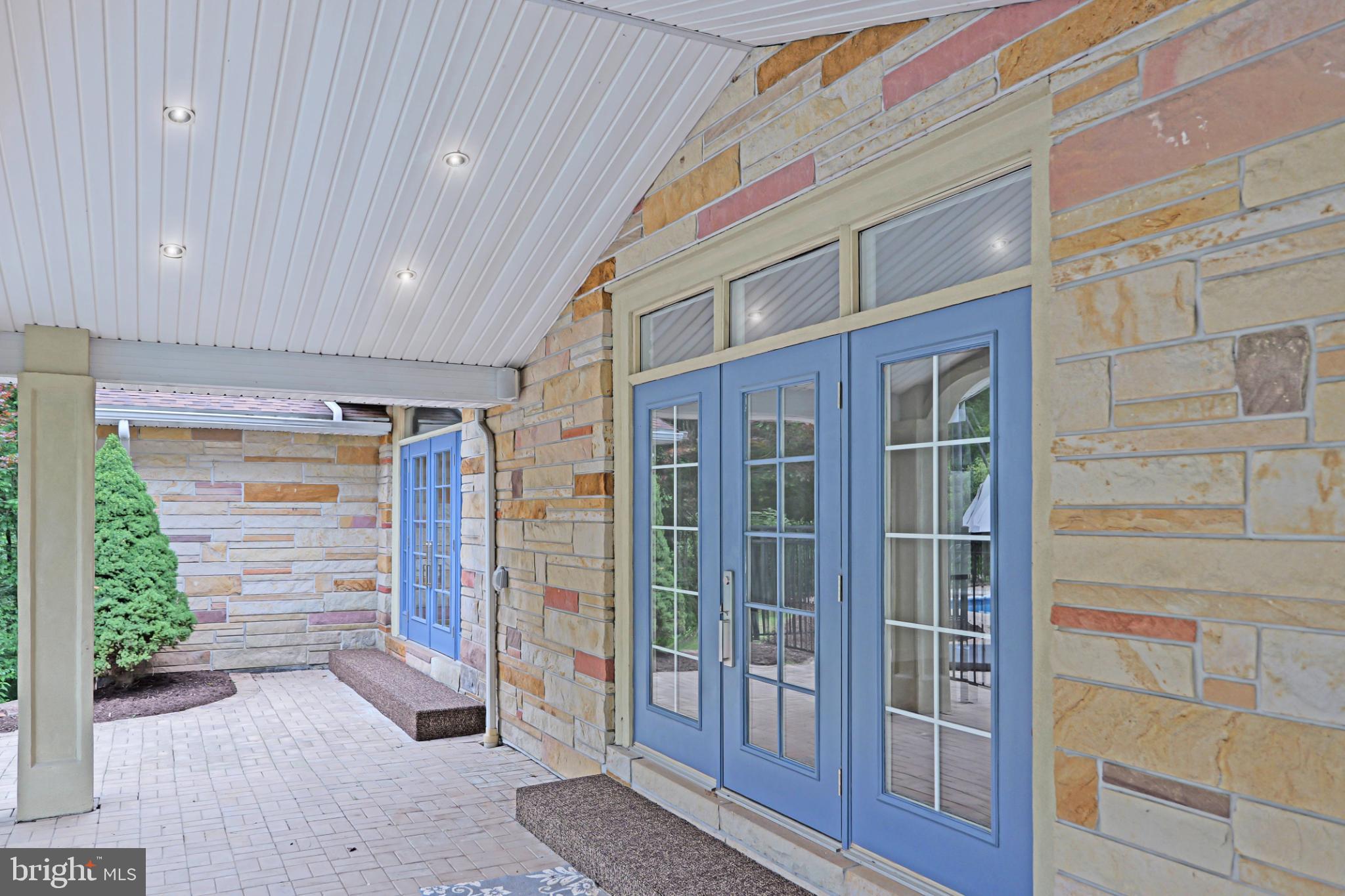 PRESTON - Residential