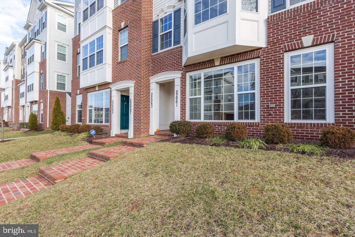 22961 NEWCUT ROAD 1651