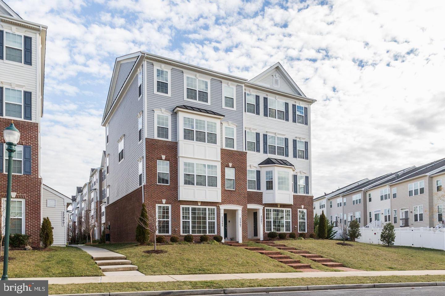 22961 NEWCUT ROAD 1651