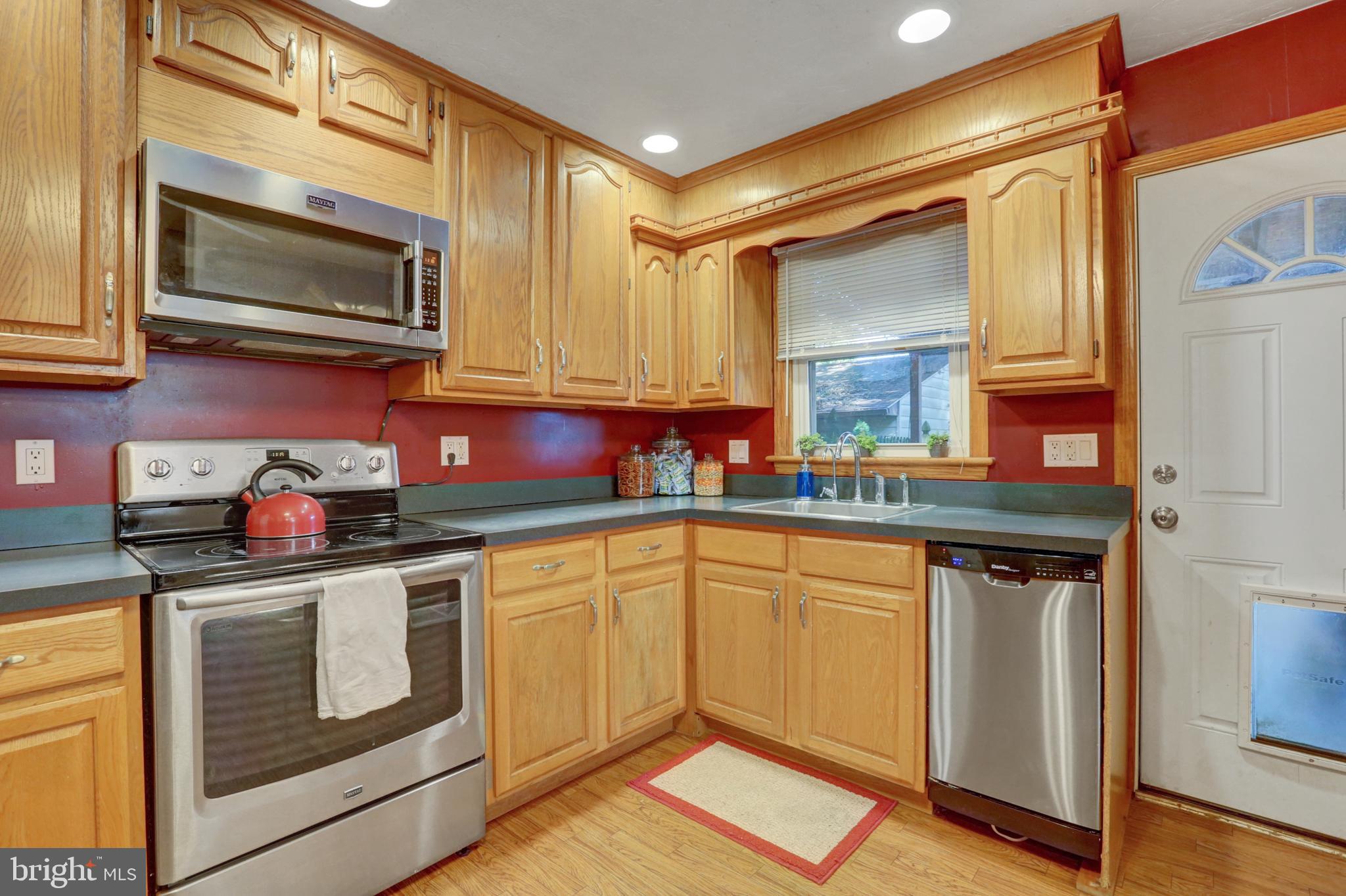 SUTTER VILLAGE - Residential