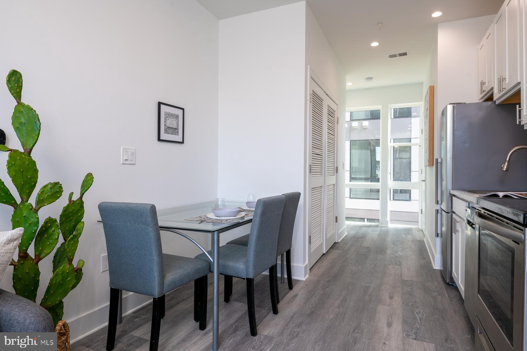 H STREET CORRIDOR - Residential Lease