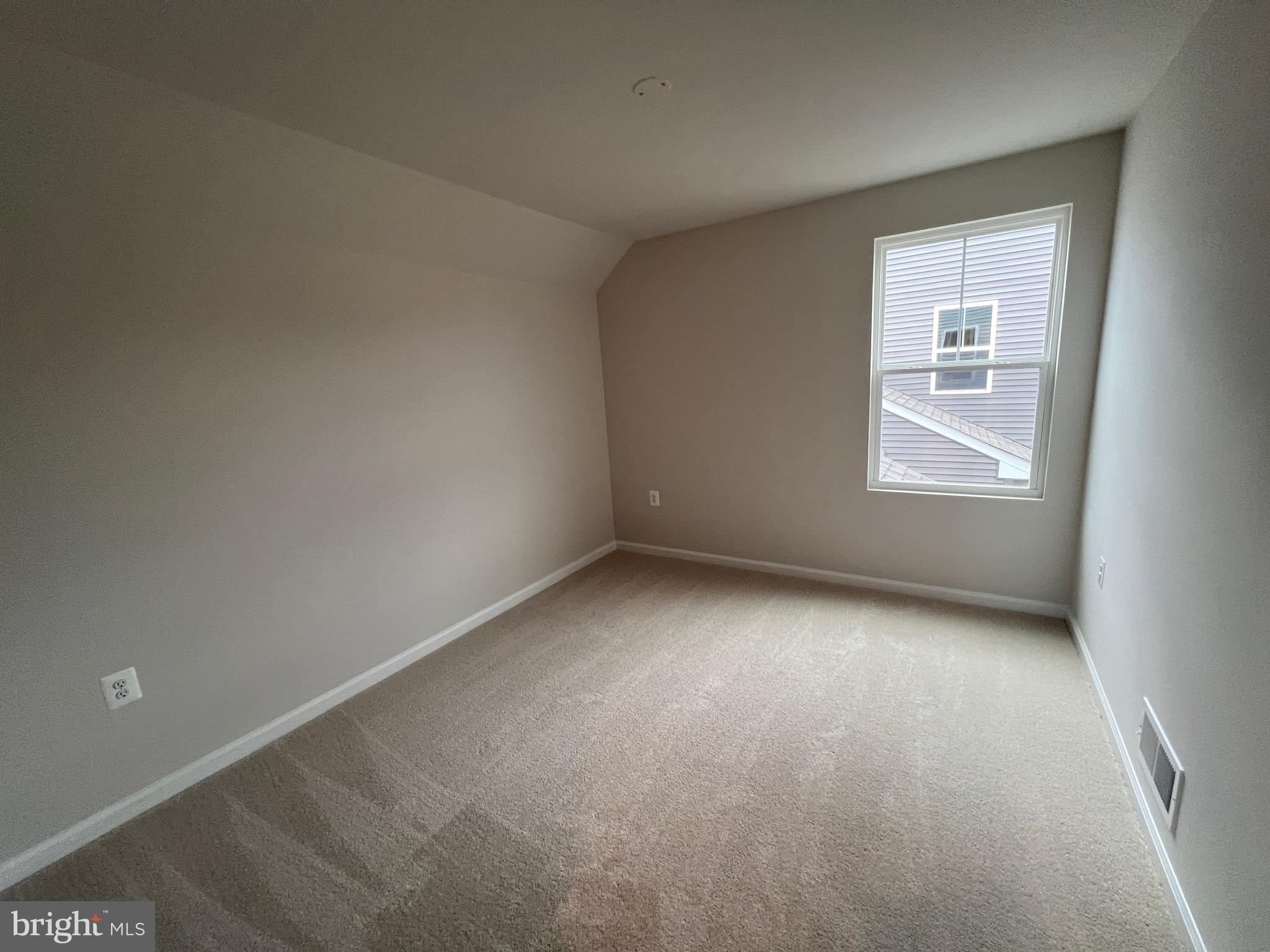 PRESIDENTS POINTE - Residential Lease