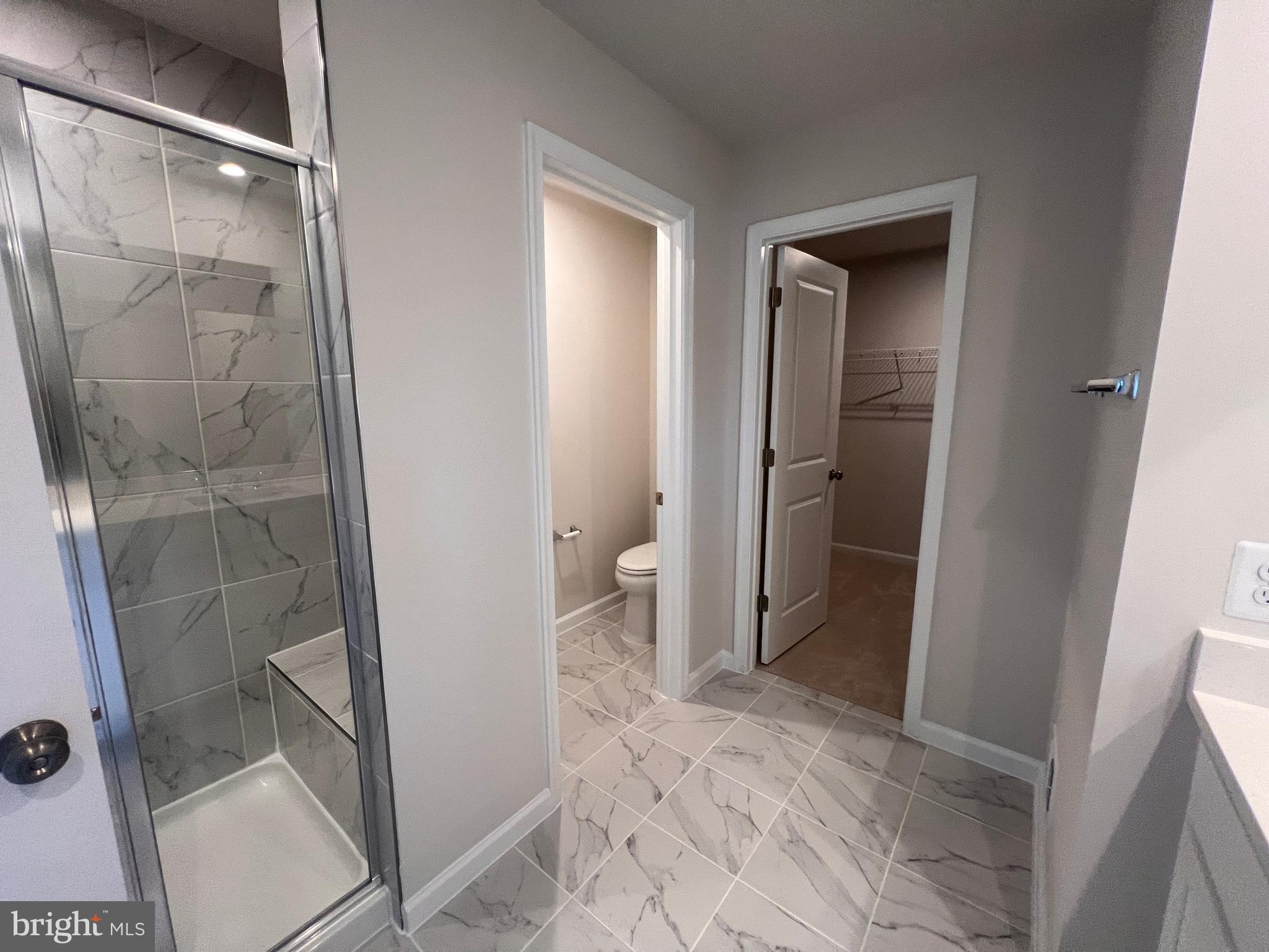 PRESIDENTS POINTE - Residential Lease