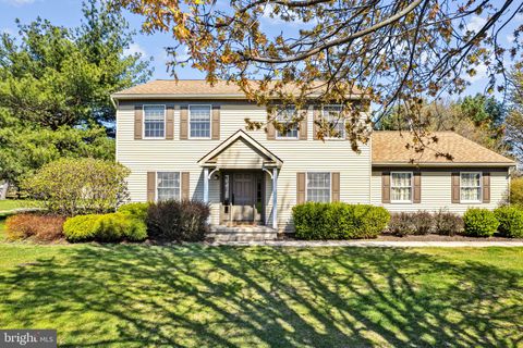 28 QUAIL DRIVE BEVERLY NJ 08010