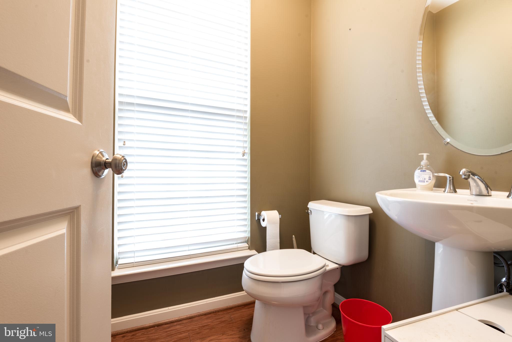 MADISON CRESCENT - Residential