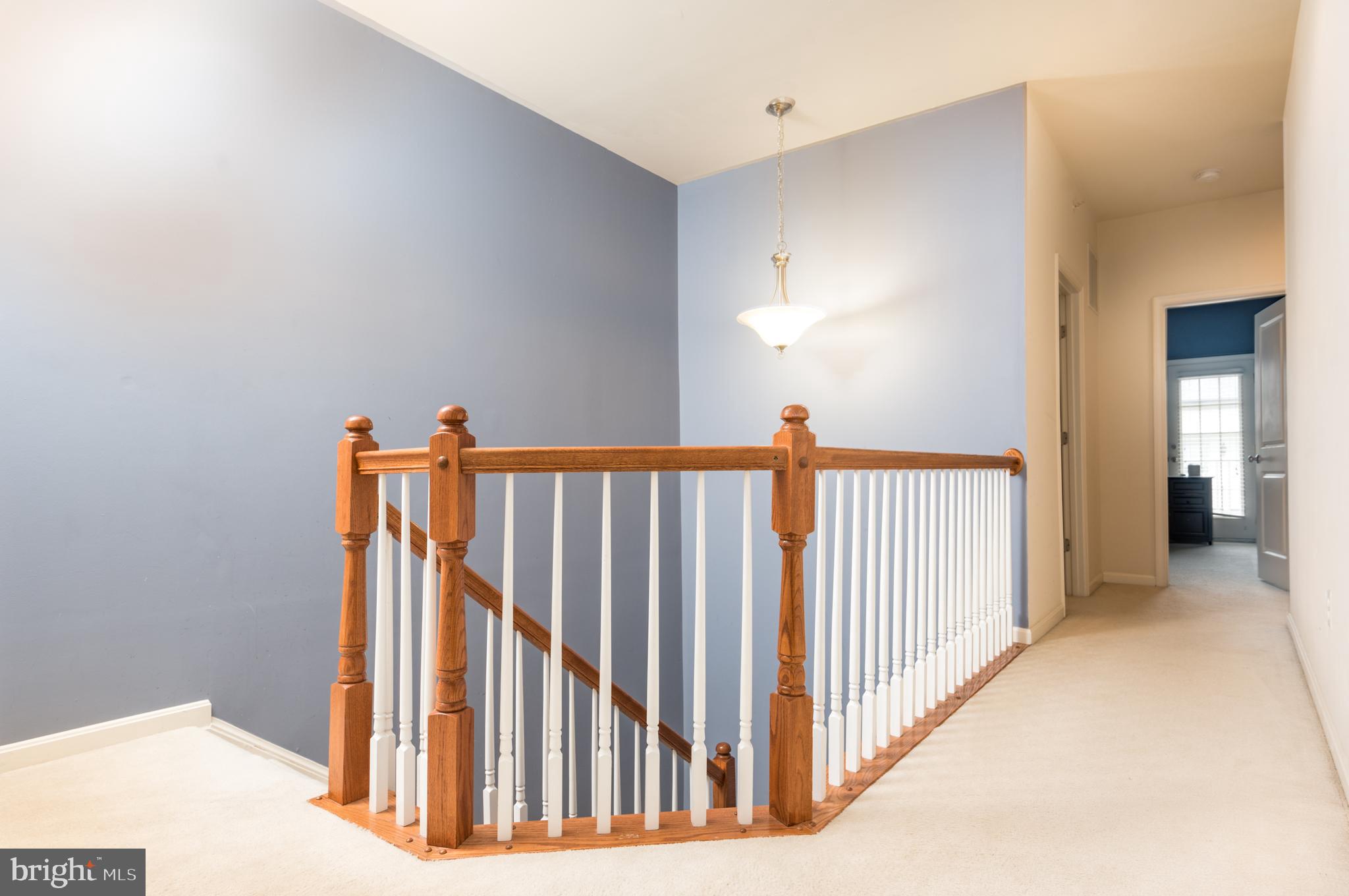 MADISON CRESCENT - Residential