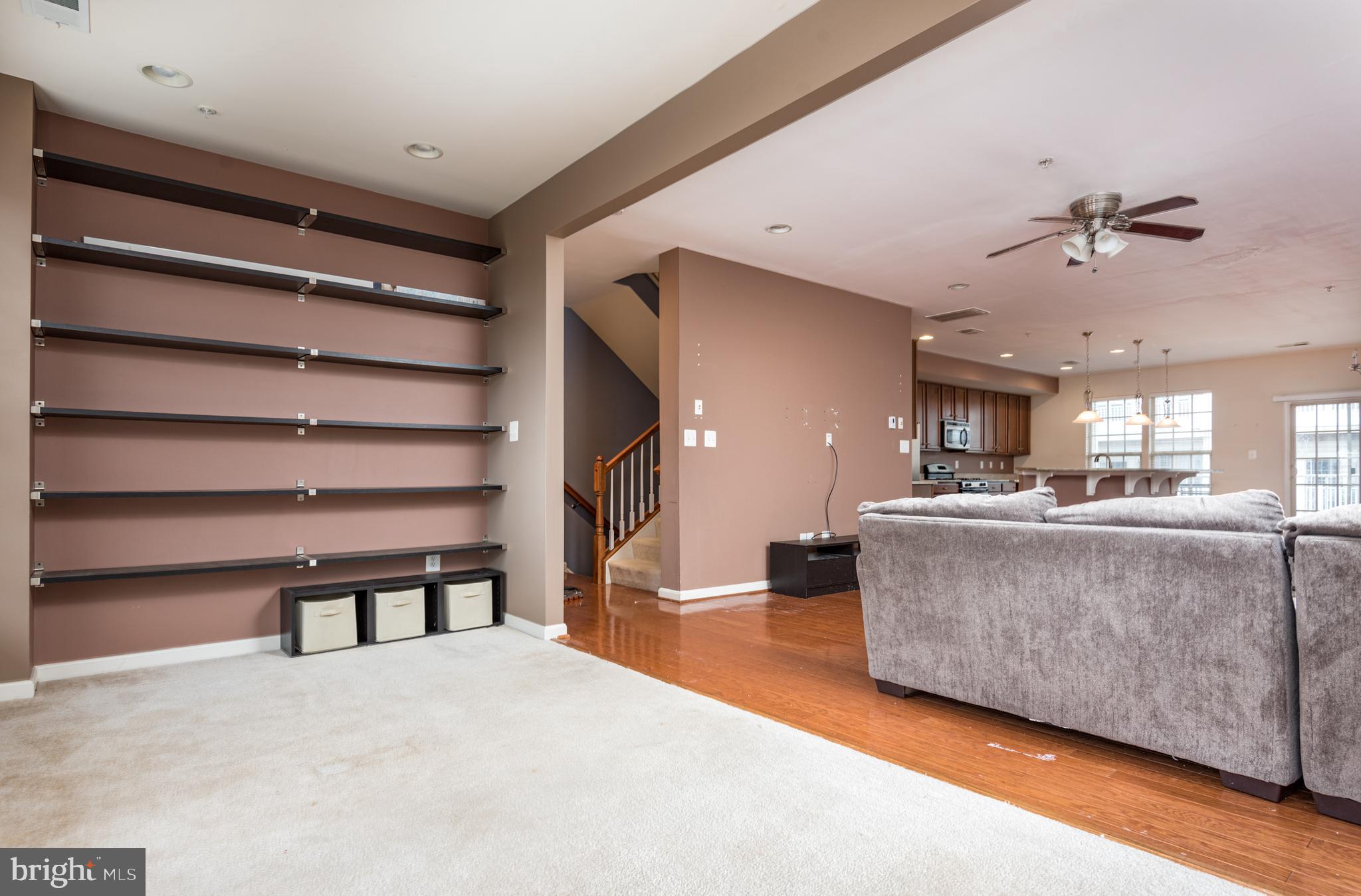 MADISON CRESCENT - Residential