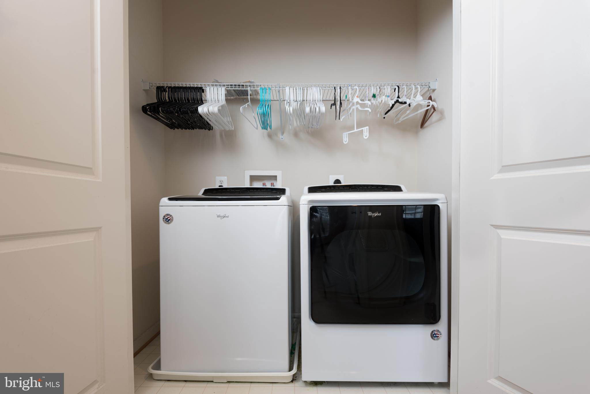 MADISON CRESCENT - Residential