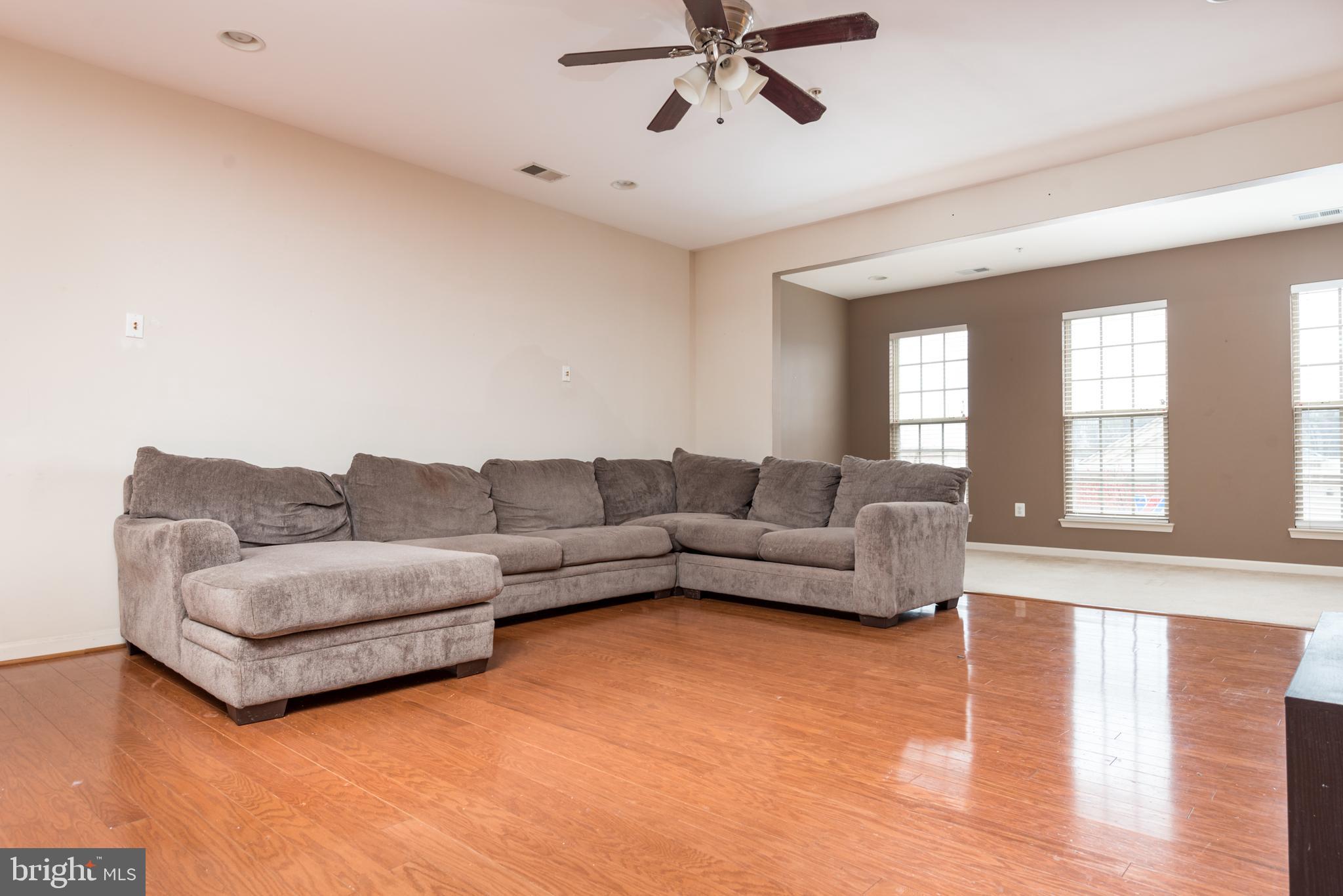 MADISON CRESCENT - Residential