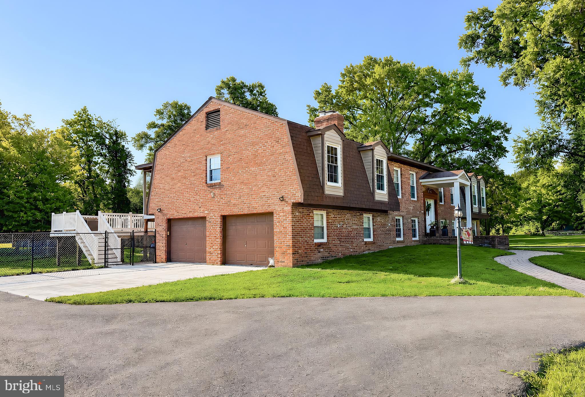 5935 RIVER ROAD
