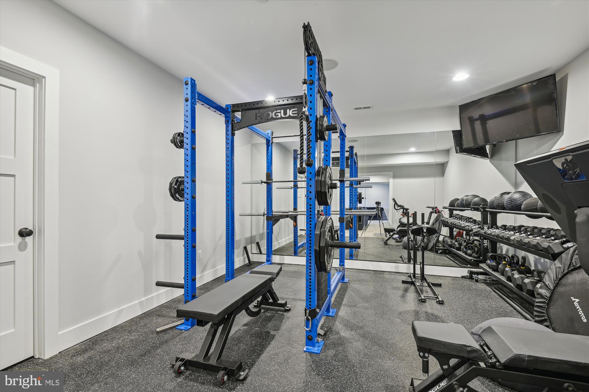 MURRAY HILL - Residential