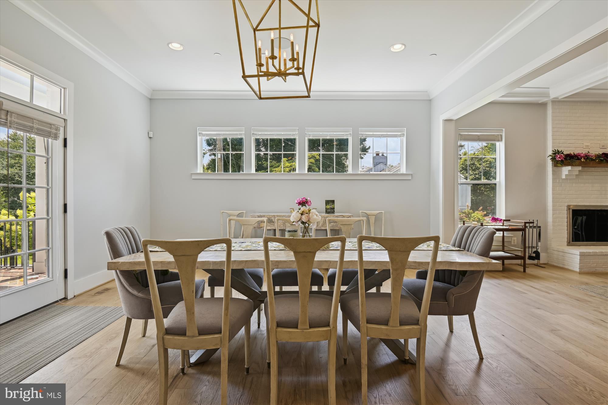 MURRAY HILL - Residential