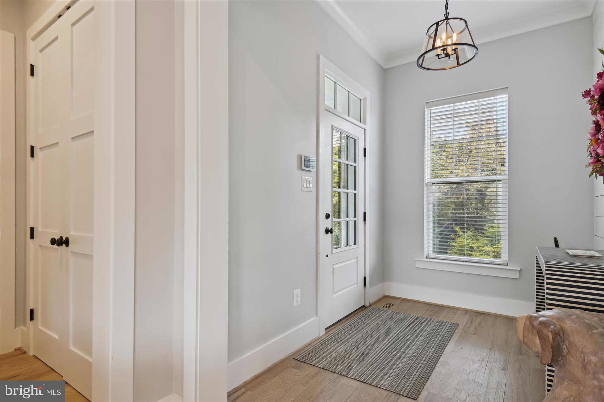 MURRAY HILL - Residential