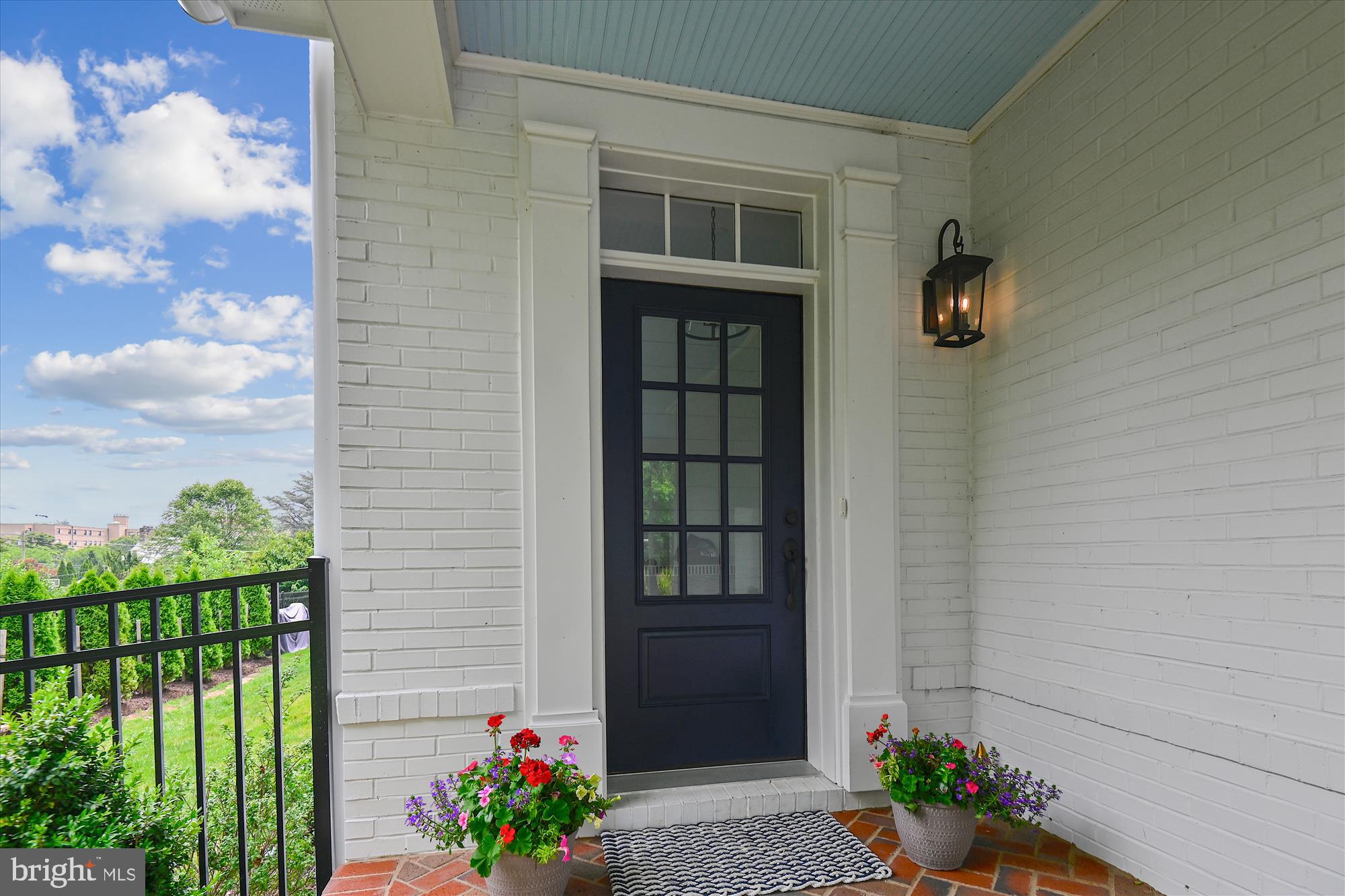 MURRAY HILL - Residential