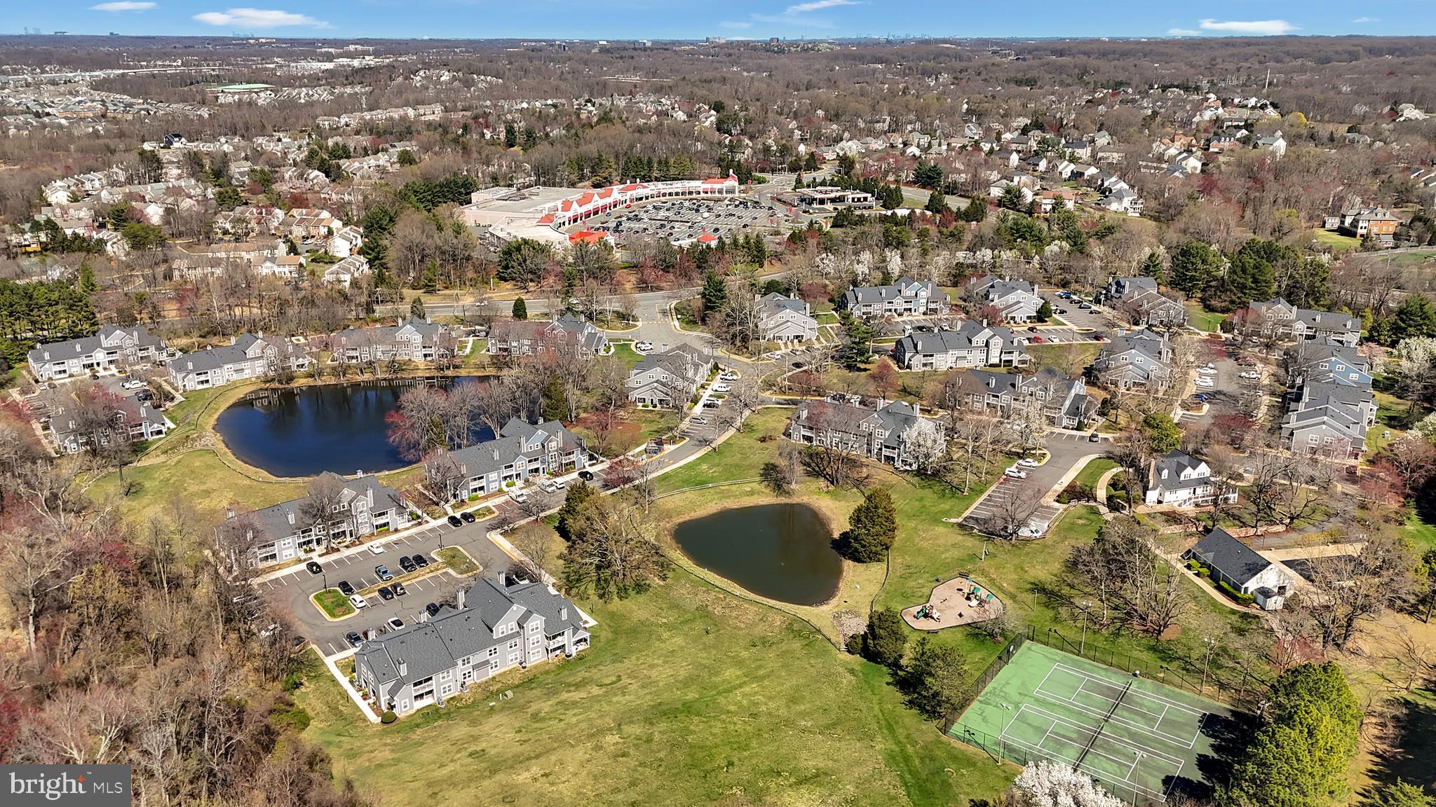 PONDS AT CENTREVILLE - Residential