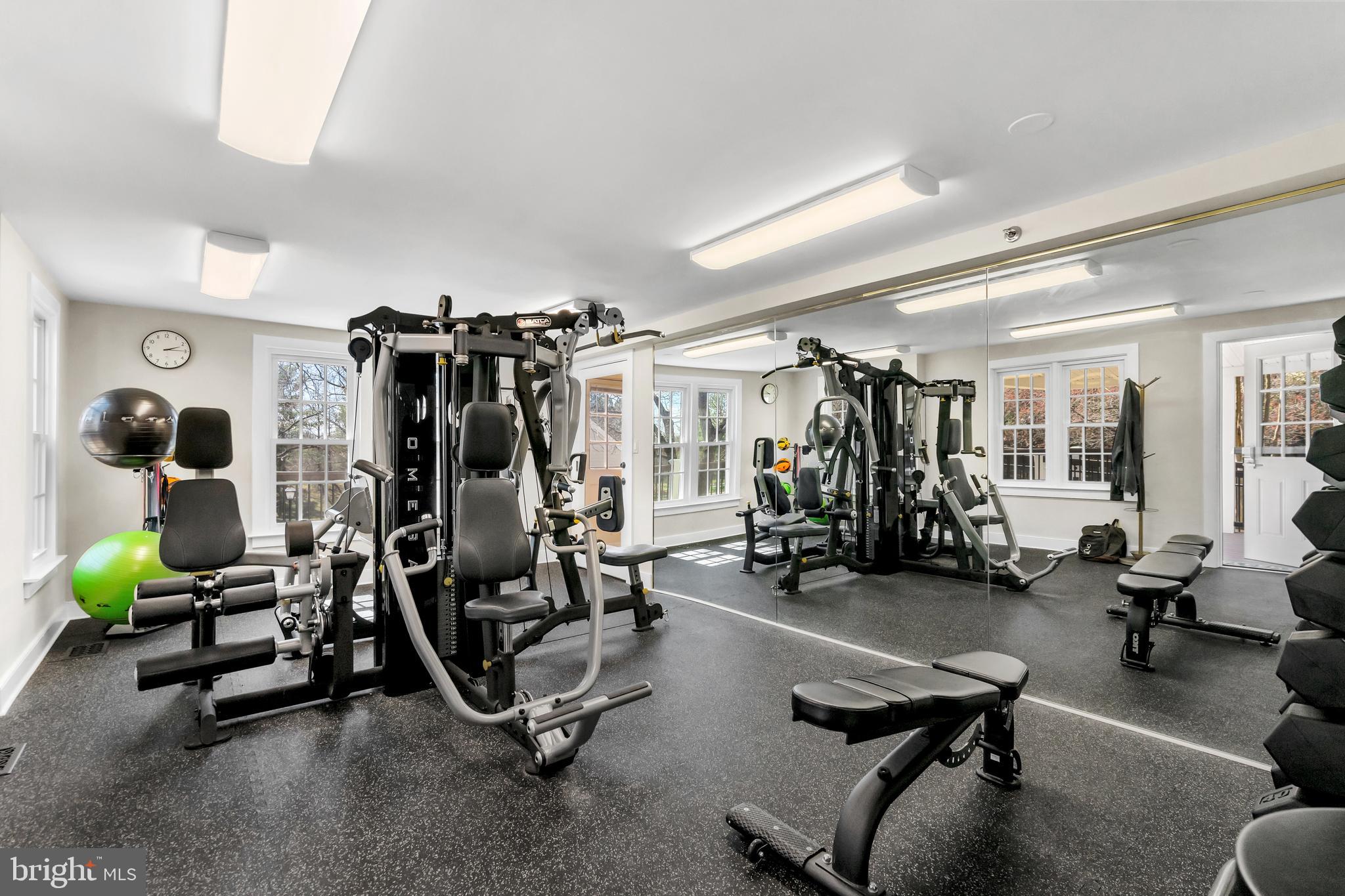 PONDS AT CENTREVILLE - Residential