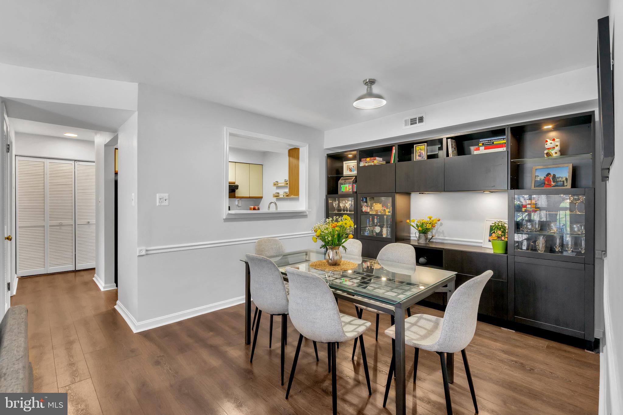 PONDS AT CENTREVILLE - Residential