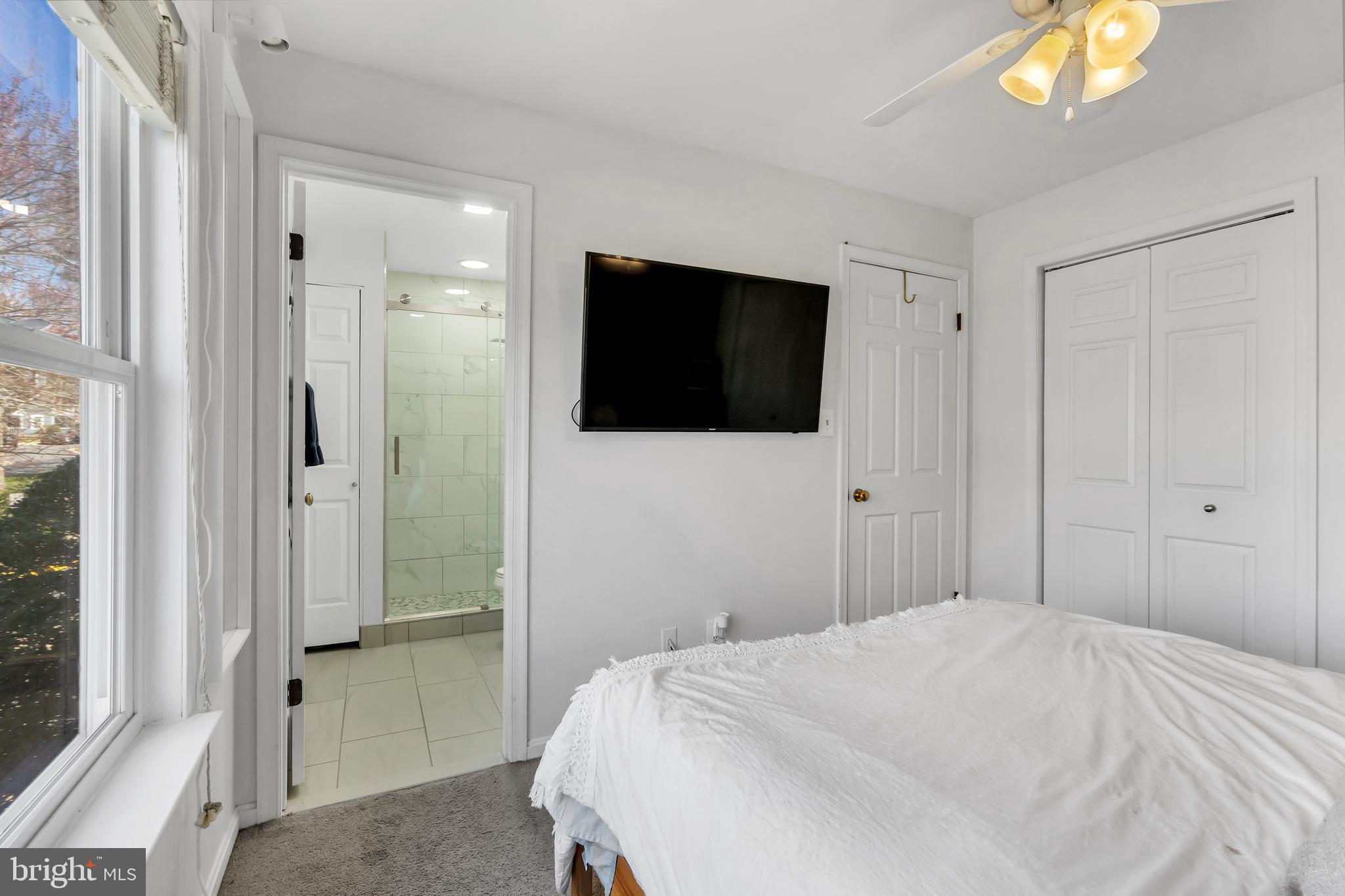 PONDS AT CENTREVILLE - Residential