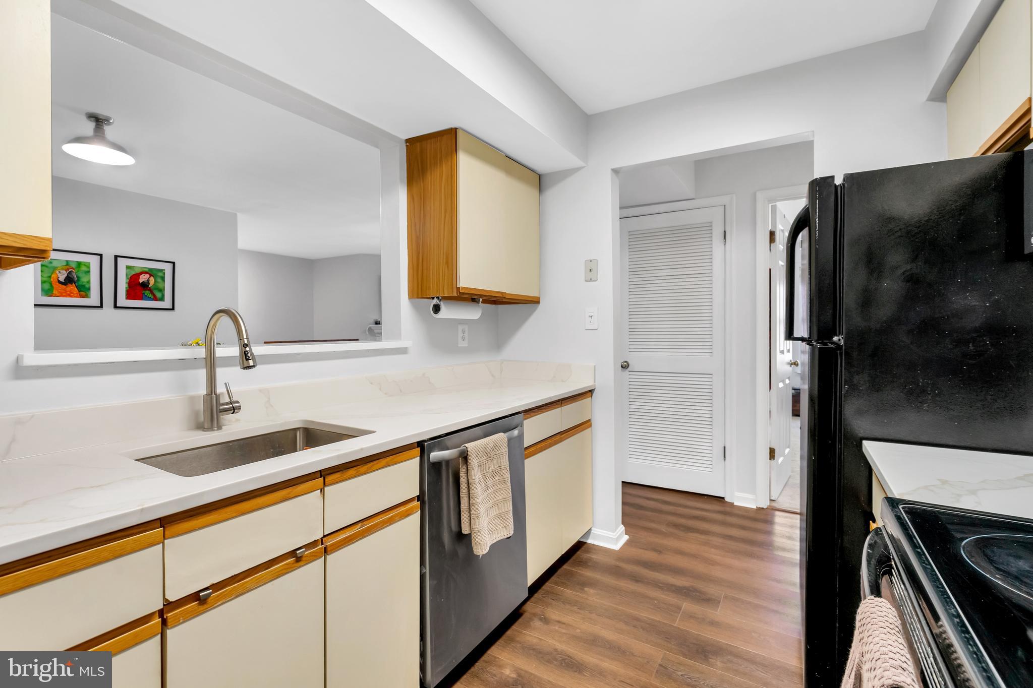 PONDS AT CENTREVILLE - Residential