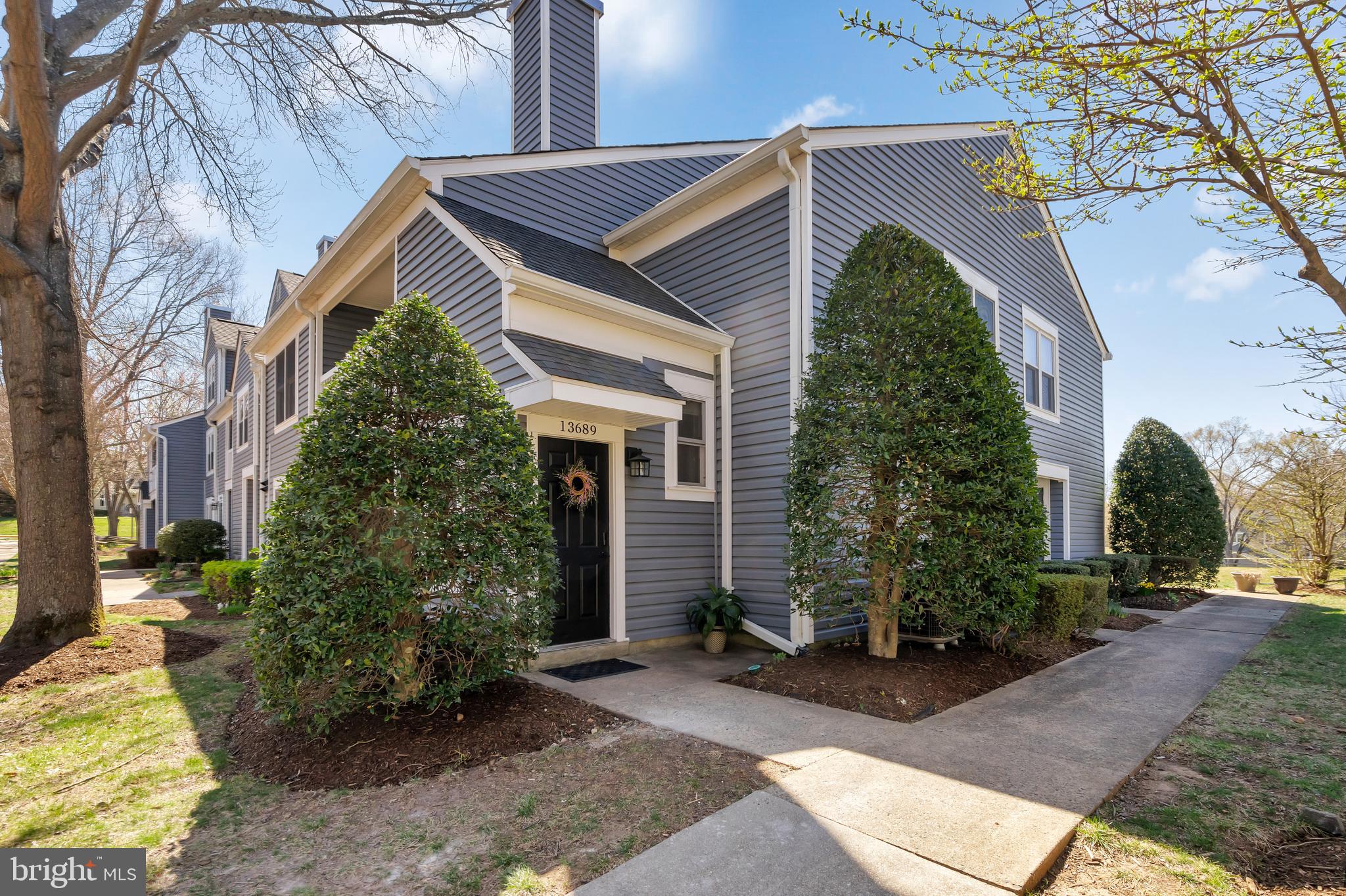 PONDS AT CENTREVILLE - Residential