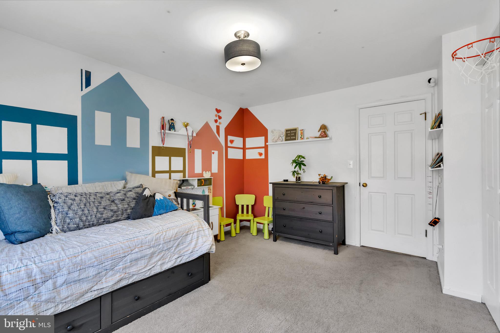 PONDS AT CENTREVILLE - Residential