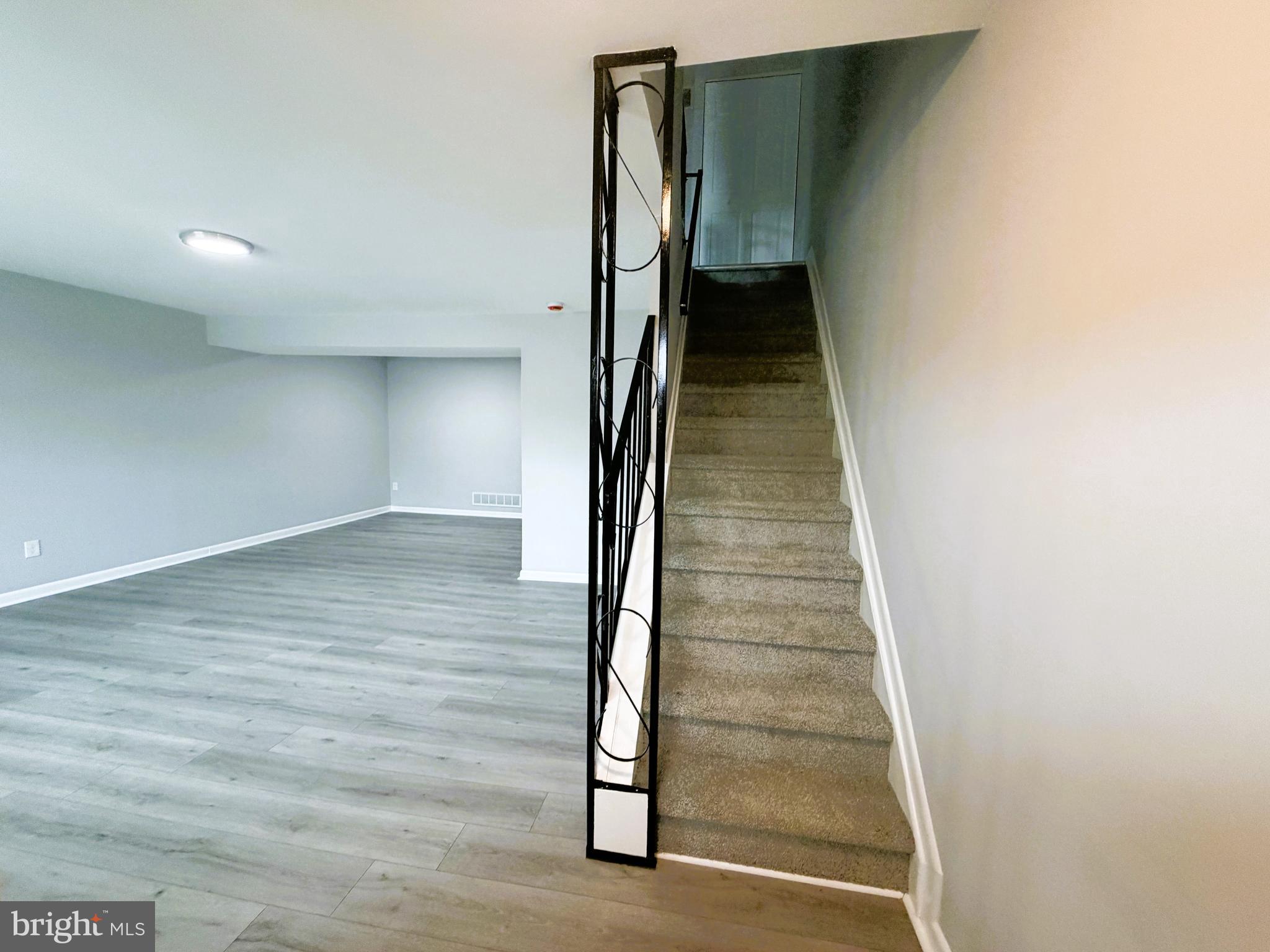 CHESTNUT WOODS - Residential