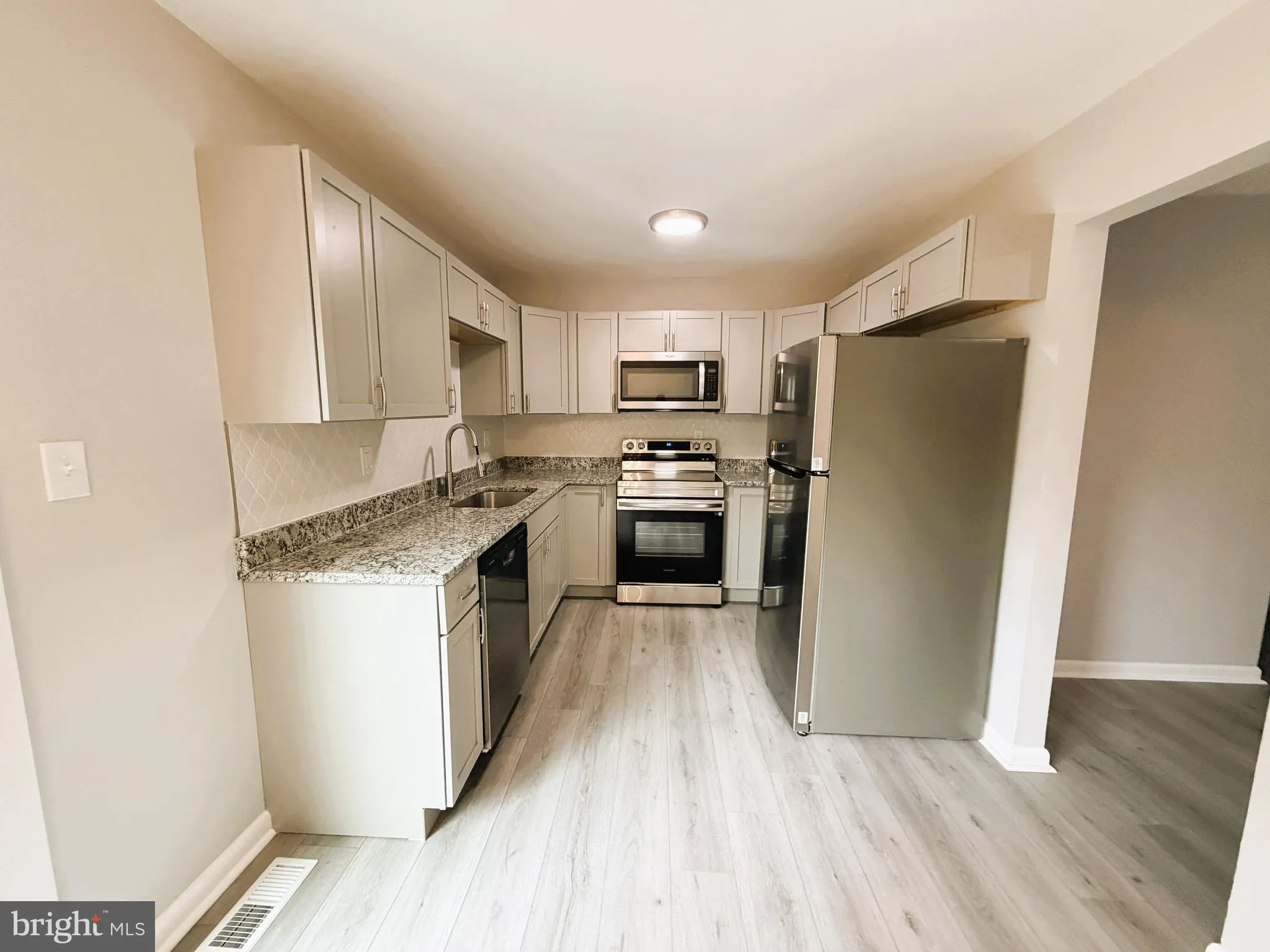 Baltimore, Maryland 21220, United States, 3 Bedrooms Bedrooms, ,3 BathroomsBathrooms,Residential,Pending,214397