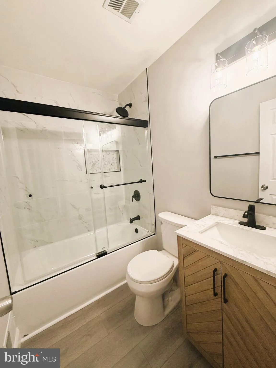 Baltimore, Maryland 21220, United States, 3 Bedrooms Bedrooms, ,3 BathroomsBathrooms,Residential,Pending,214397