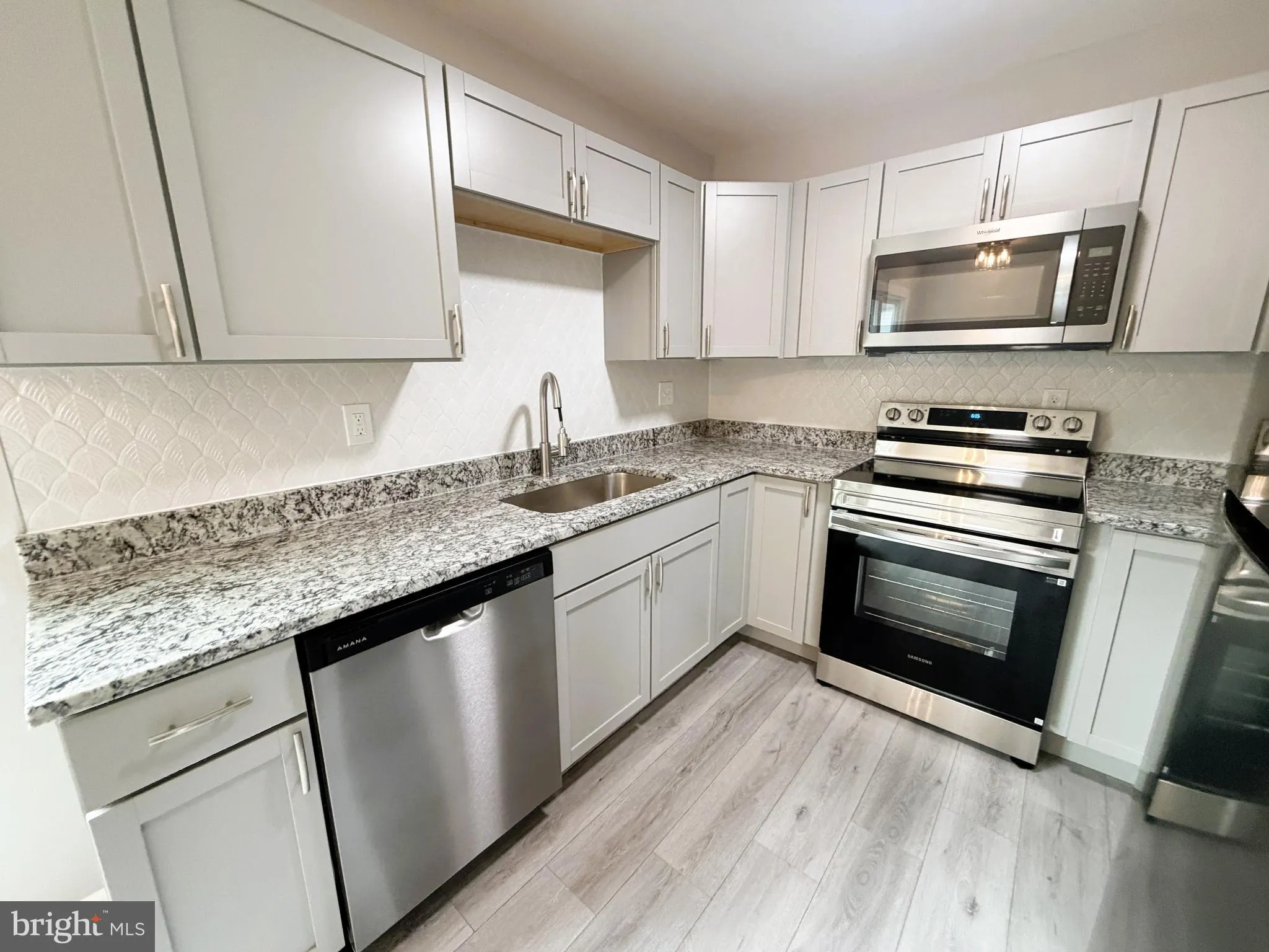 Baltimore, Maryland 21220, United States, 3 Bedrooms Bedrooms, ,3 BathroomsBathrooms,Residential,Pending,214397