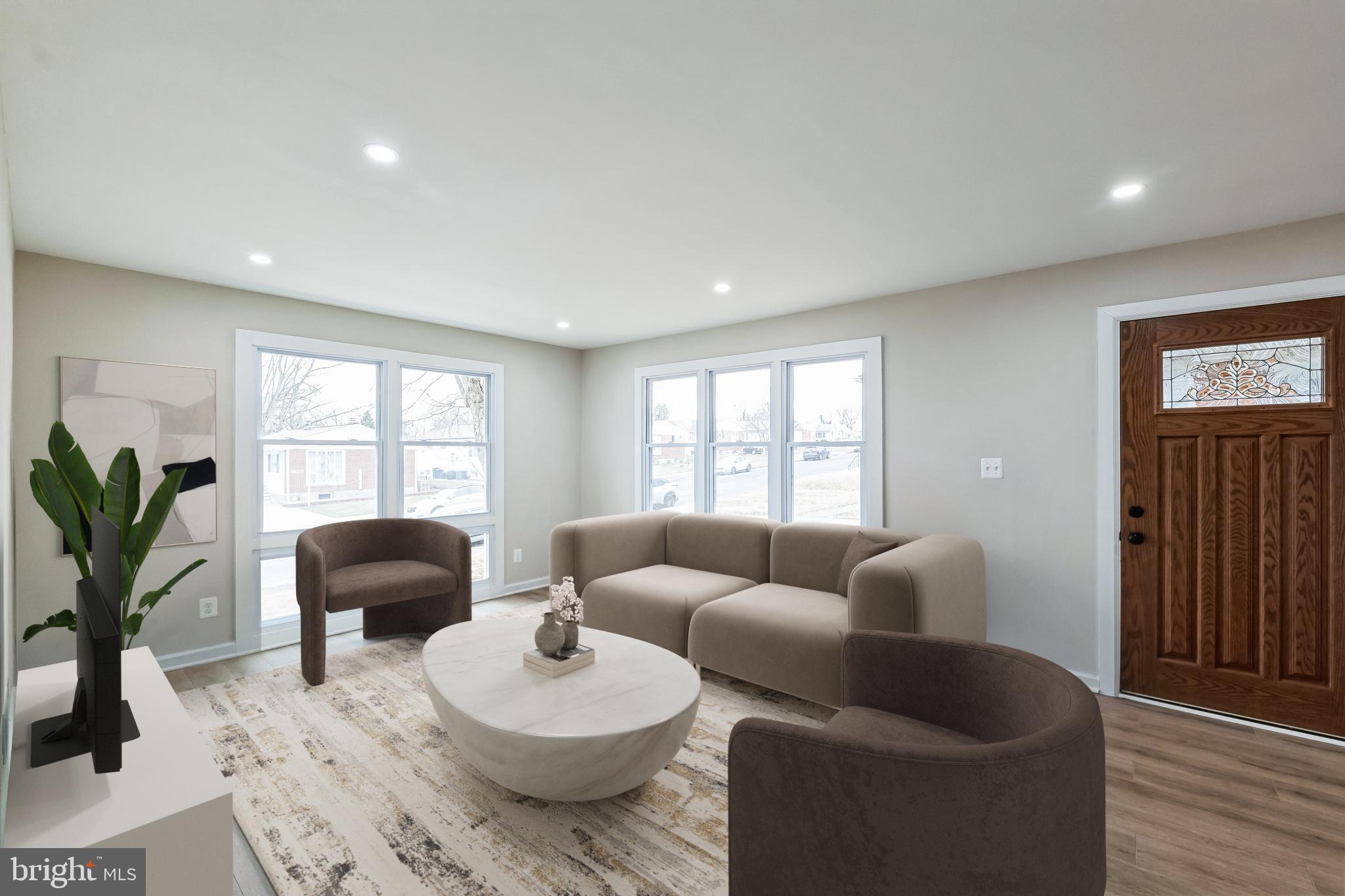 CAMPFIELD GARDENS - Residential