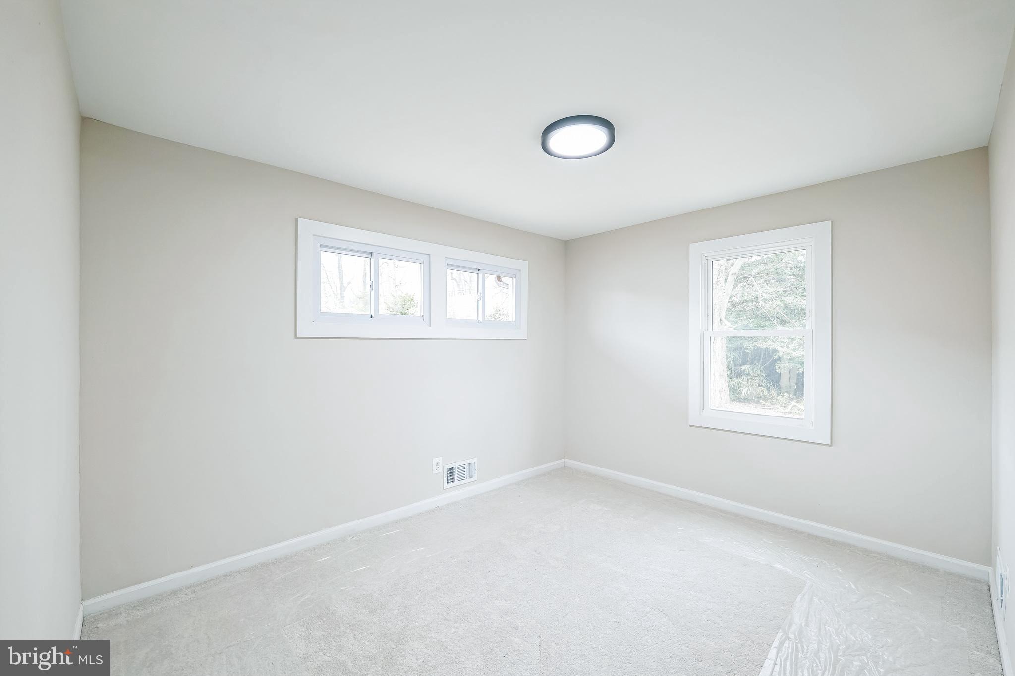 CAMPFIELD GARDENS - Residential