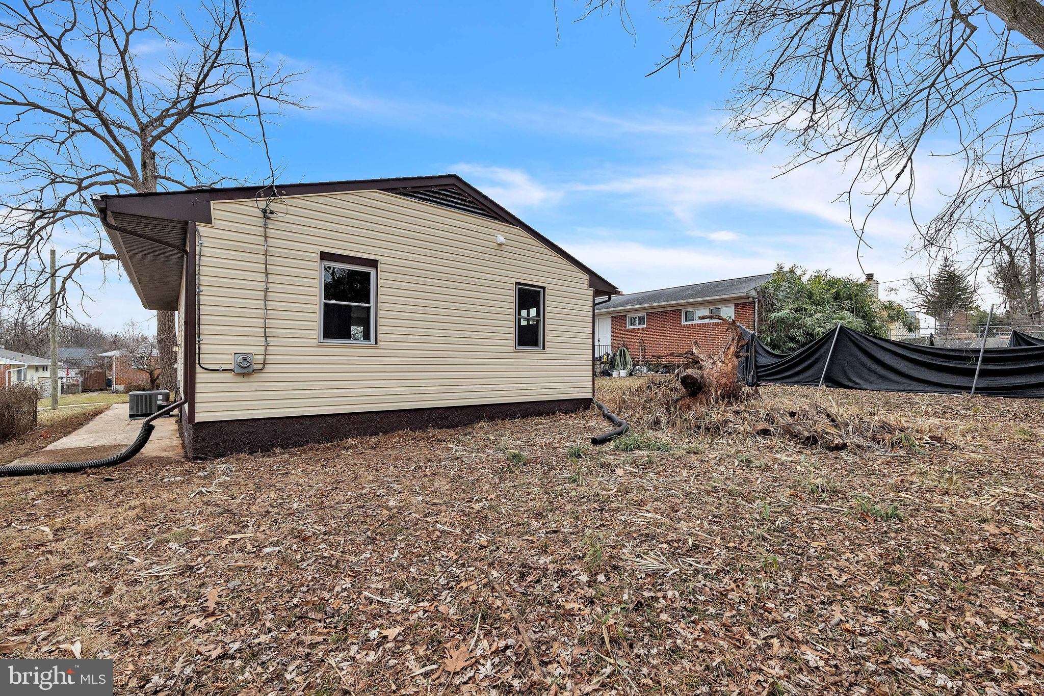 CAMPFIELD GARDENS - Residential