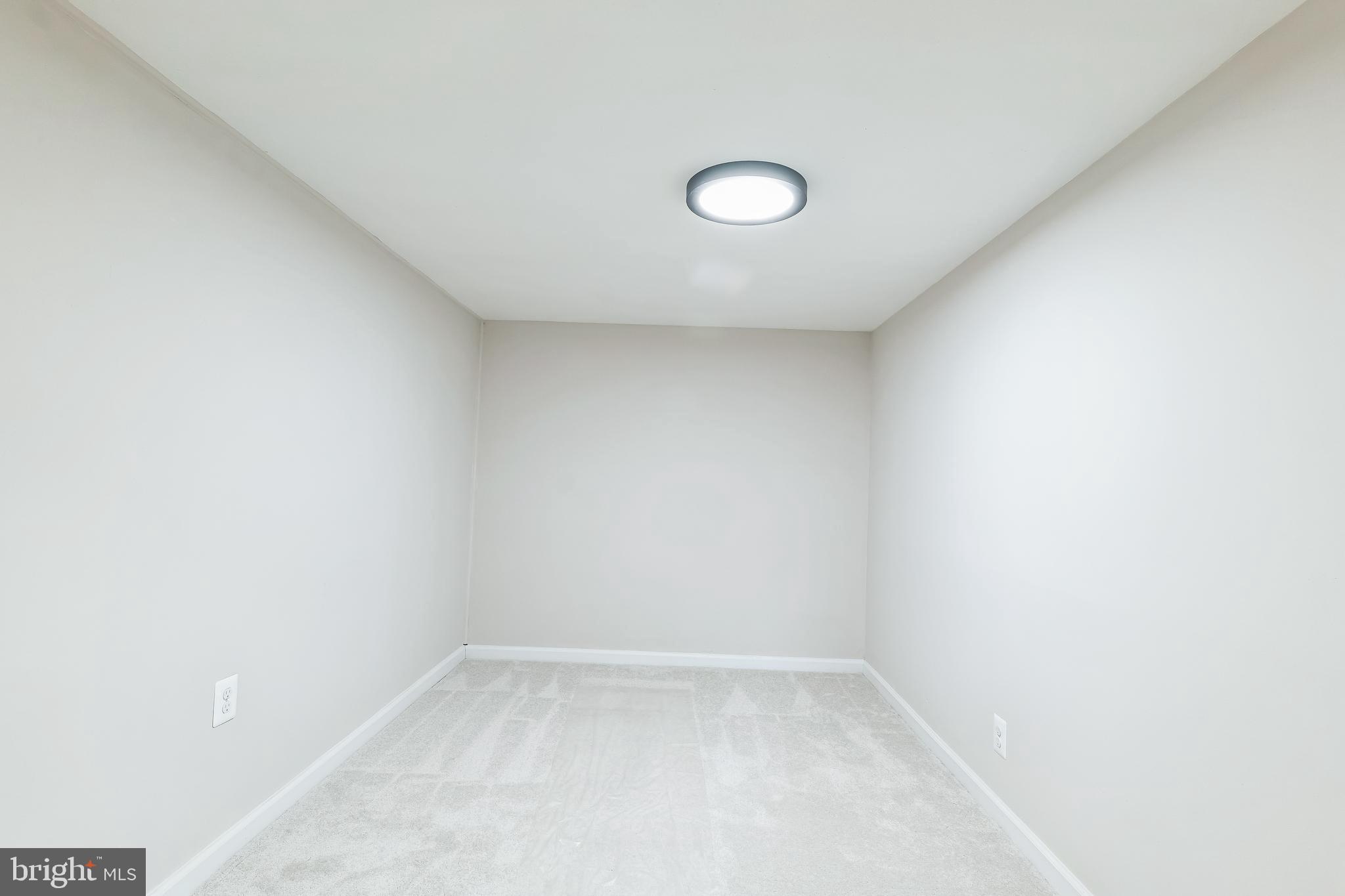 CAMPFIELD GARDENS - Residential