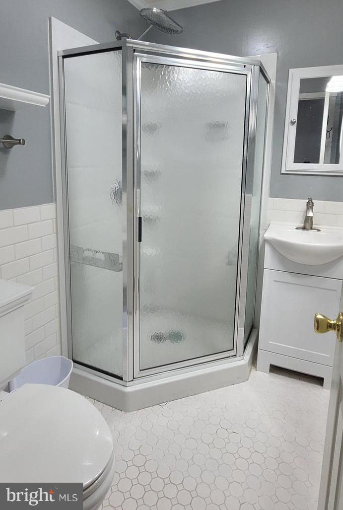 SHADY DALE - Residential