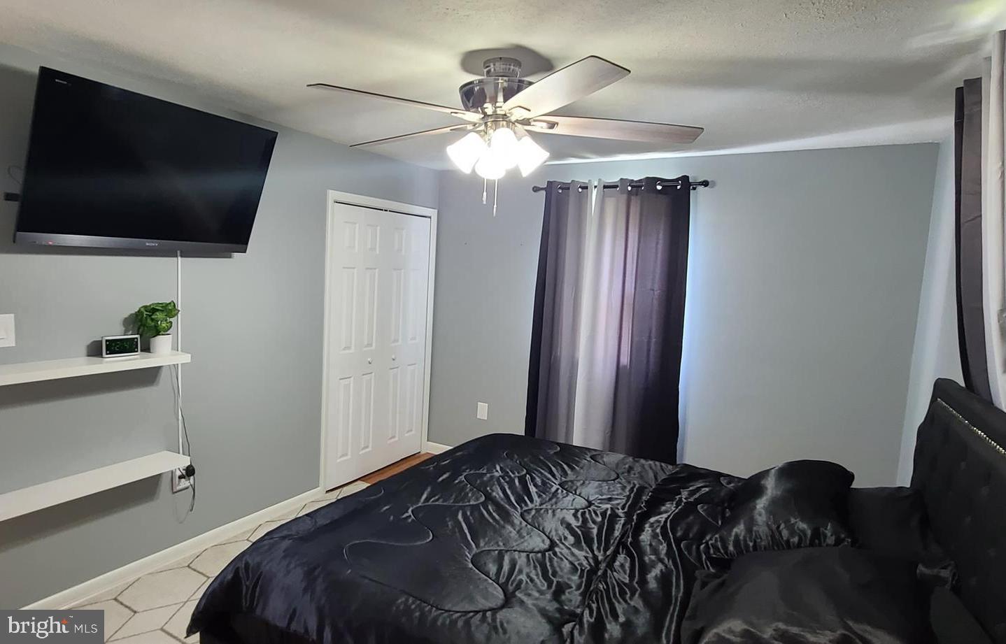 SHADY DALE - Residential